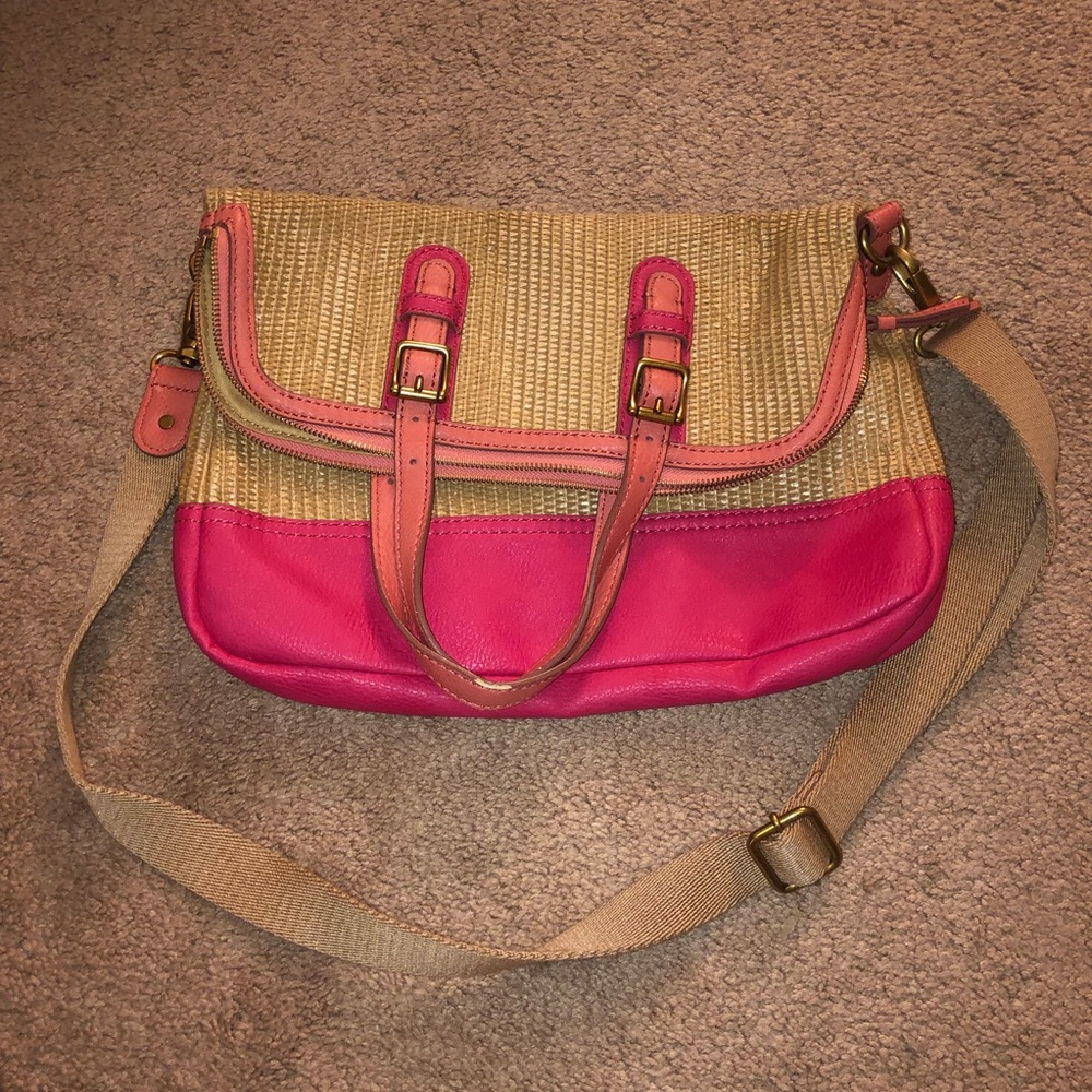 Fossil satchel